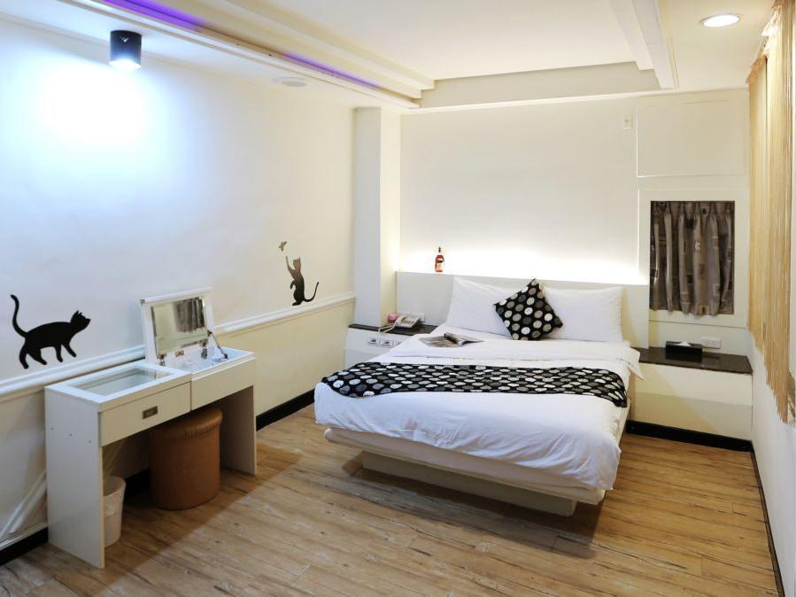 合悅都會商旅 Heyue Hotel Hsichu-stad Buitenkant foto