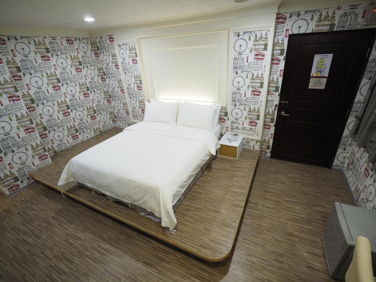 合悅都會商旅 Heyue Hotel Hsichu-stad Buitenkant foto