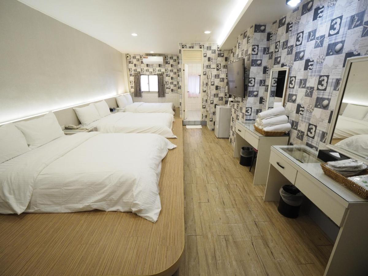 合悅都會商旅 Heyue Hotel Hsichu-stad Buitenkant foto