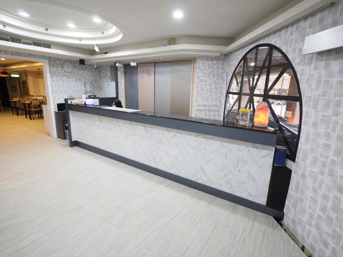 合悅都會商旅 Heyue Hotel Hsichu-stad Buitenkant foto