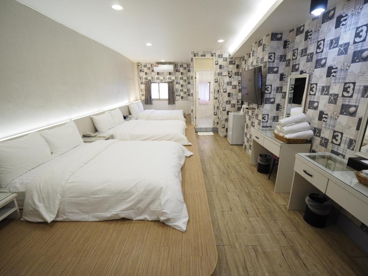 合悅都會商旅 Heyue Hotel Hsichu-stad Buitenkant foto